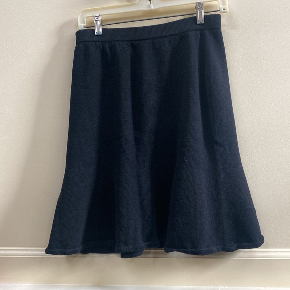 St. John Caviar women’s size 6 wool blend Black Santana ruffly full knit skirt